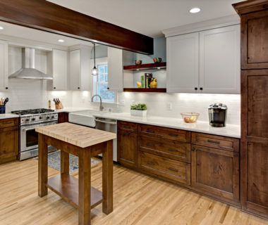Queen kitchen oven